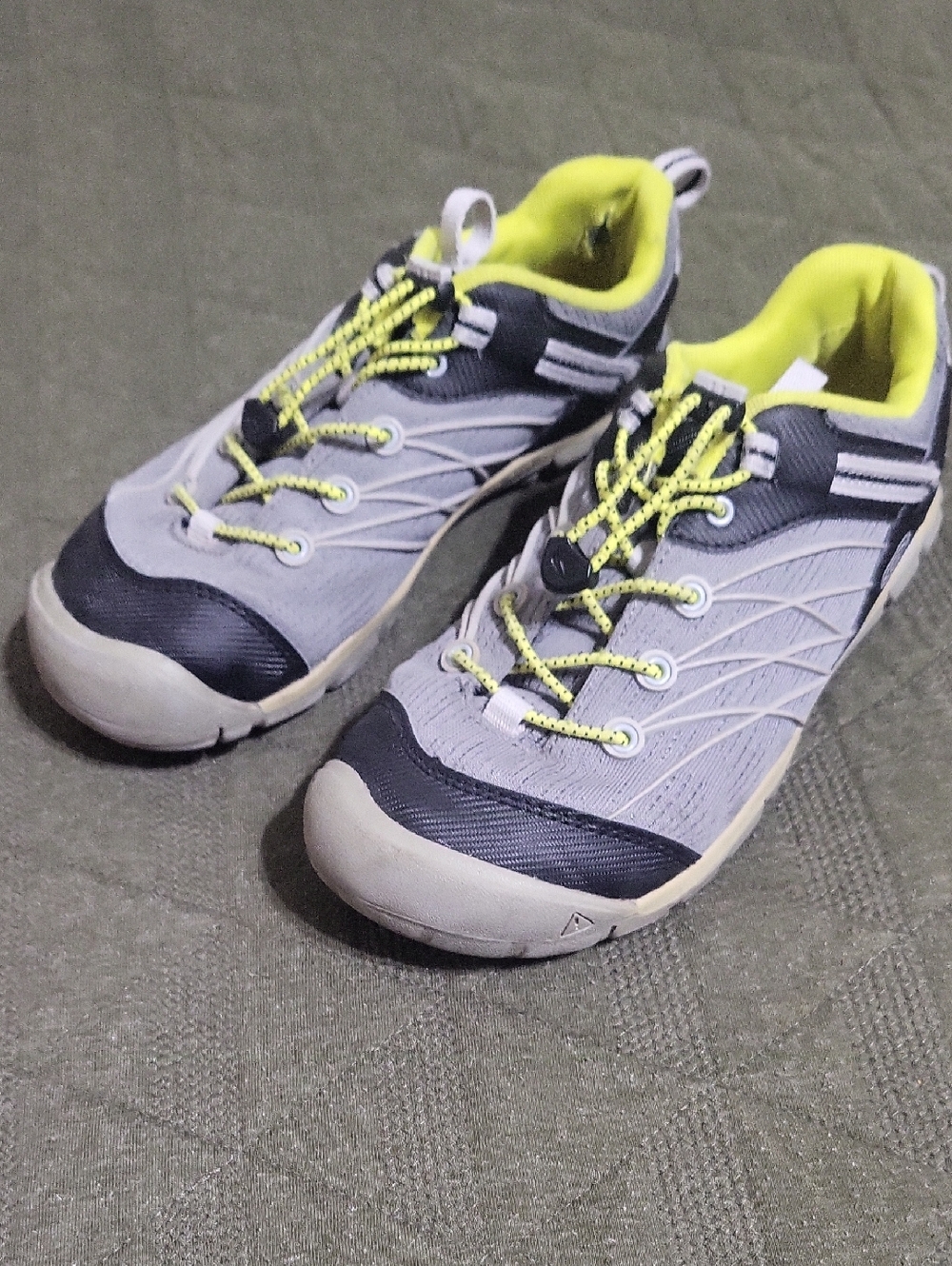 Light Grey Boys Keens Hiking